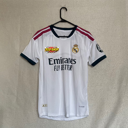 Real Madrid local versión jugador