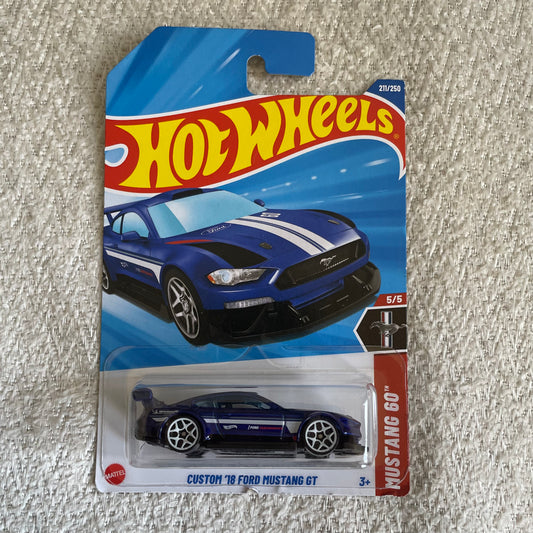 Custom 18 Ford Mustang GT